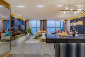 le sands oceanfront danang hotel