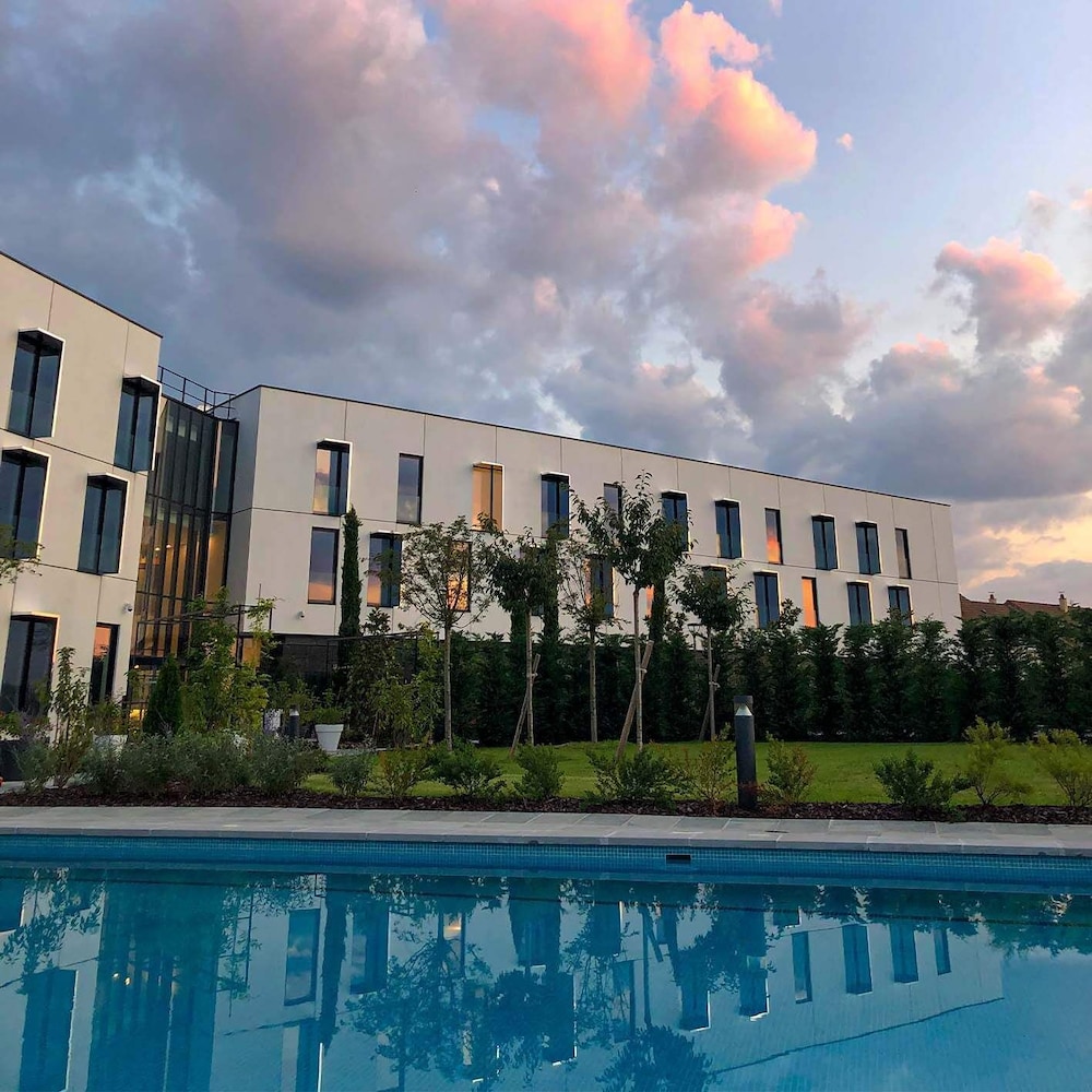 hotel dali paris val deurope