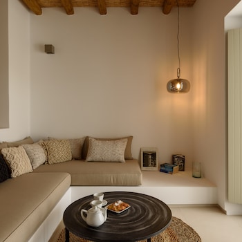 este luxury suites