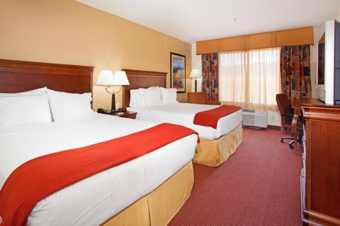 holiday inn express and suites tooele by ihg