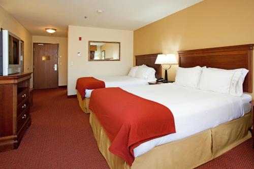 holiday inn express and suites tooele by ihg