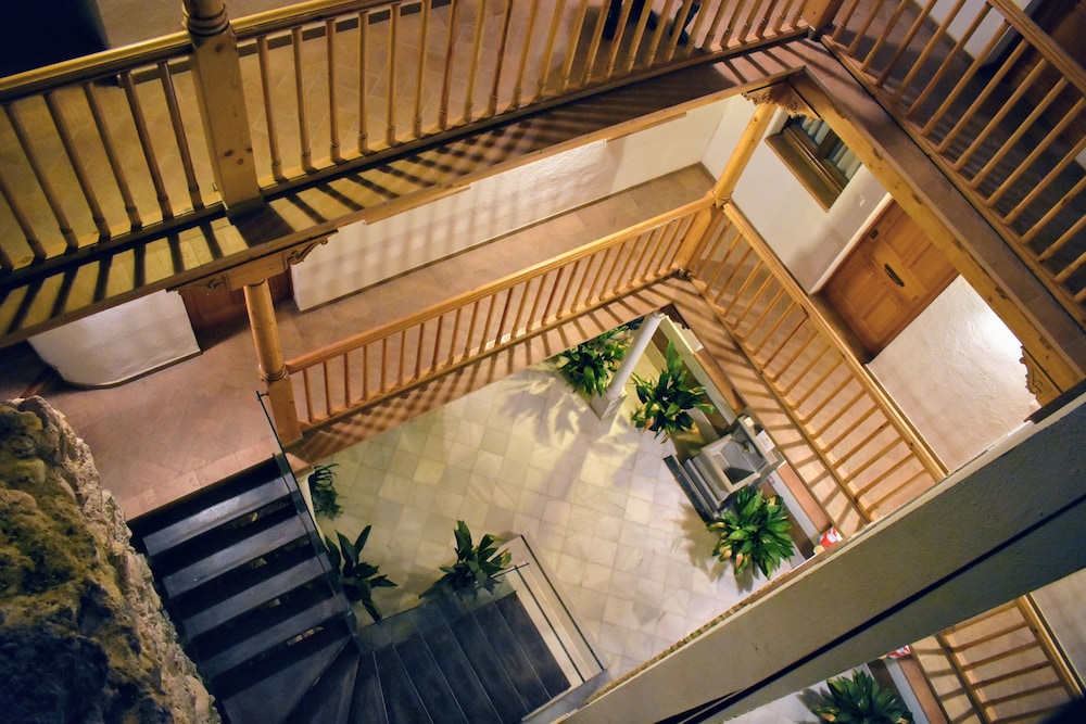 apartamentos turisticos alhambra