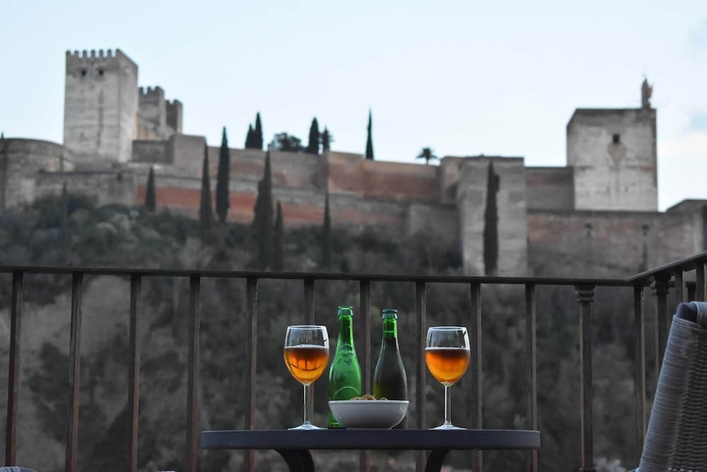 apartamentos turisticos alhambra