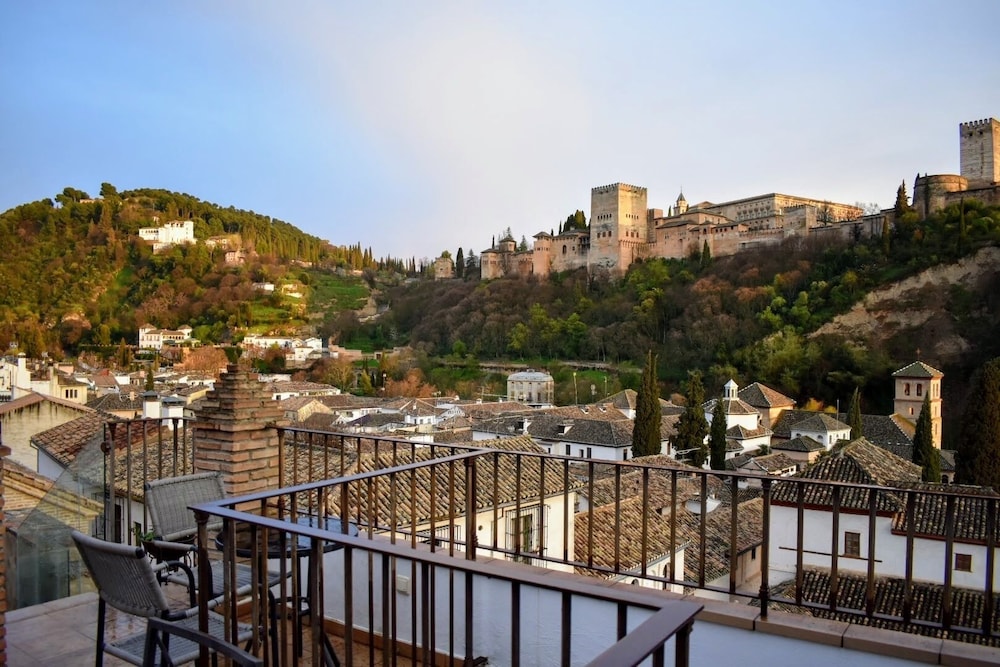 apartamentos turisticos alhambra