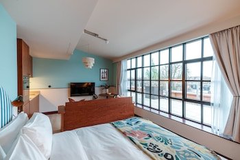 room2 chiswick hometel