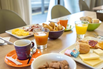 bandb hotel marseille la timone