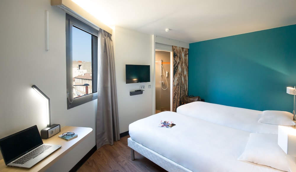 bandb hotel marseille la timone