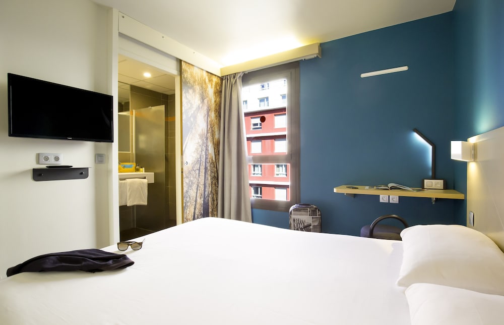 bandb hotel marseille la timone
