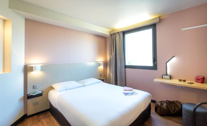 bandb hotel marseille la timone