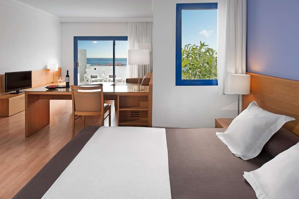 tui blue suite princess adults only