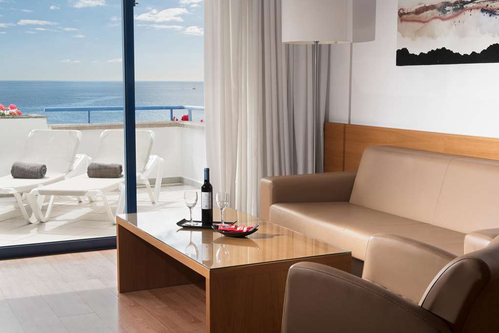 tui blue suite princess adults only