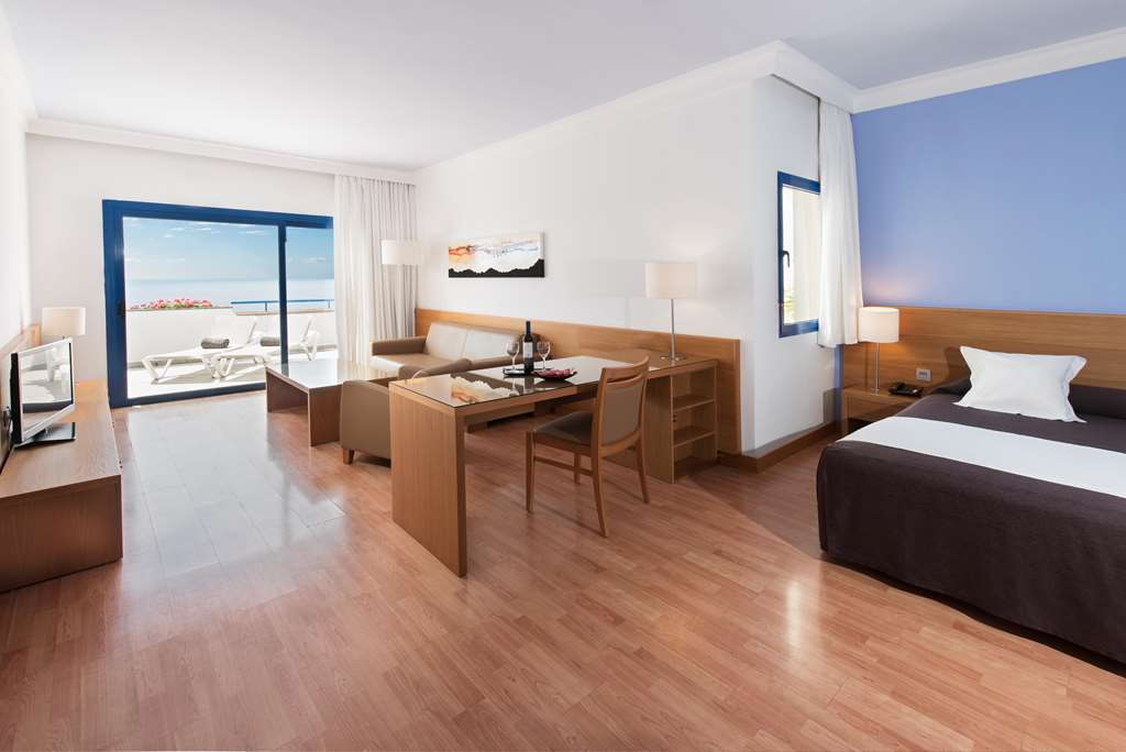 tui blue suite princess adults only