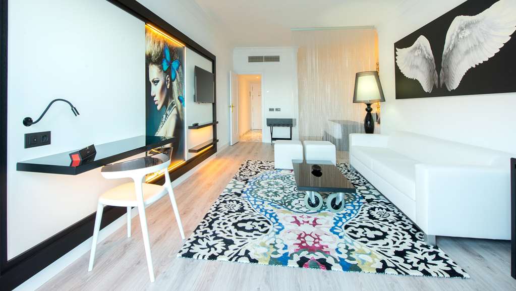 tui blue suite princess adults only