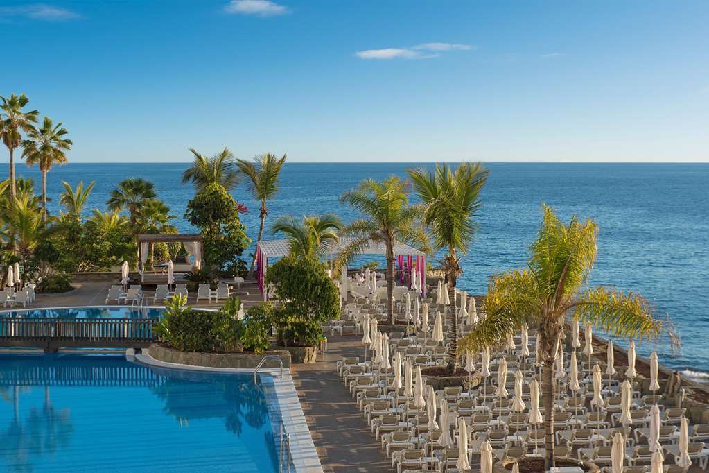 tui blue suite princess adults only