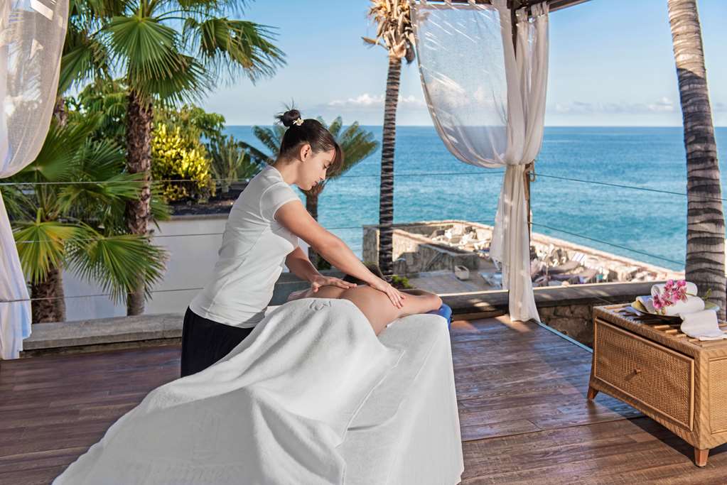 tui blue suite princess adults only