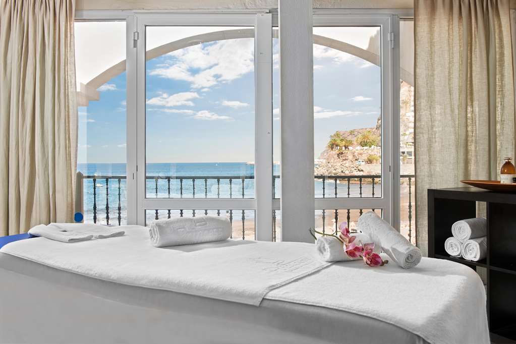 tui blue suite princess adults only