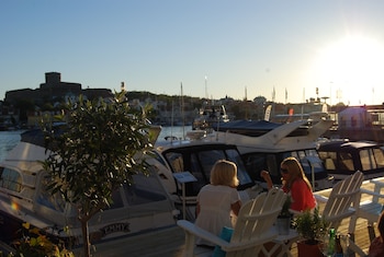 Marstrands Havshotell,Kungalv>>Gothenburg,4 star