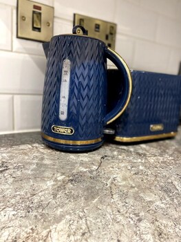 Inviting 3-Bed Apartment In London,,0 star