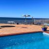 stansbury holiday motel