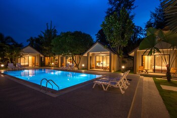 light khao lak resort