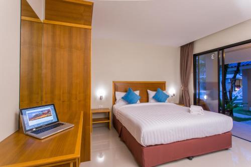 light khao lak resort