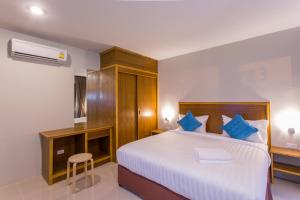 light khao lak resort