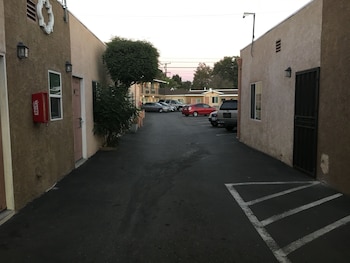 Mission Motel Lynwood,Los Angeles County>>Los Angeles,2 star