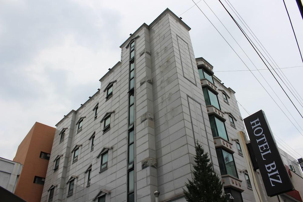 Hotel Biz Jongro Insadong,Near Jogyesa Temple,3 star