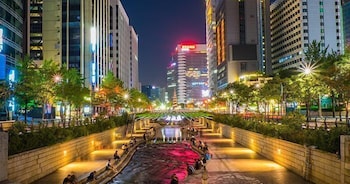Hotel Biz Jongro Insadong,Near Jogyesa Temple,3 star
