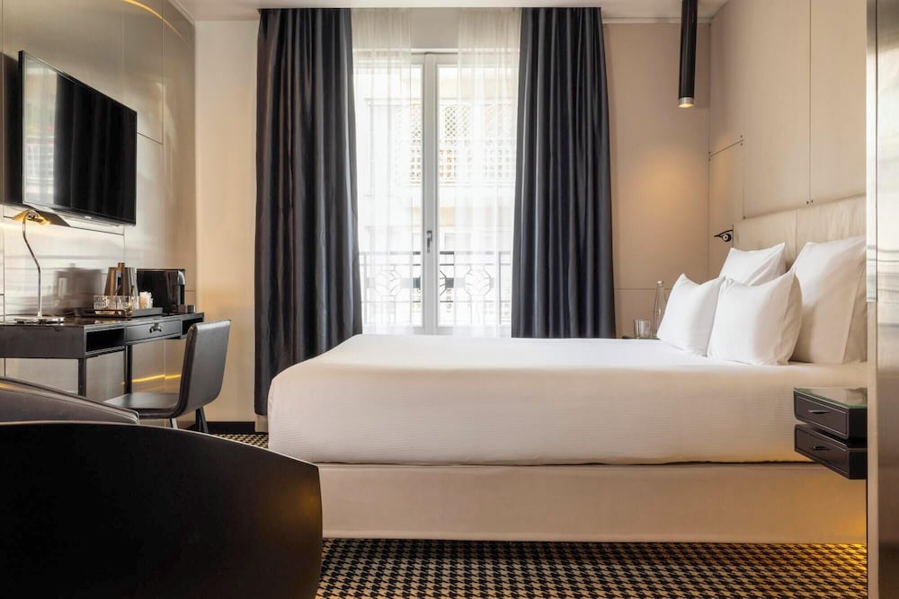 hotel felicien by elegancia