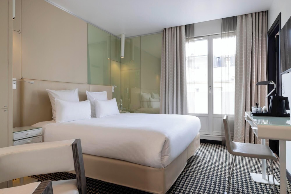 hotel felicien by elegancia