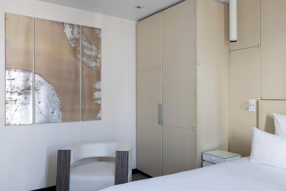 hotel felicien by elegancia