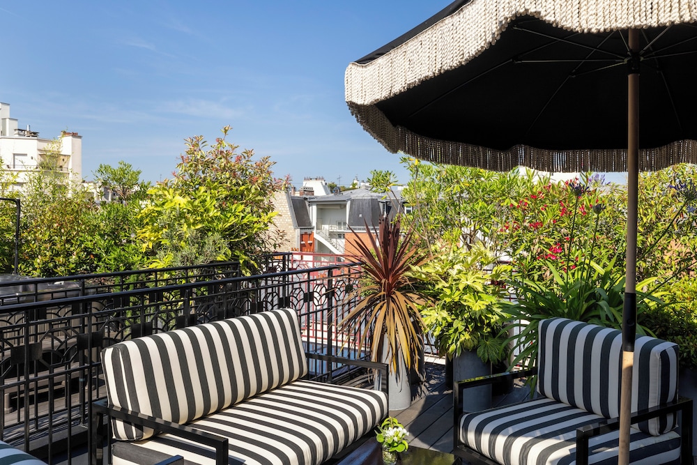 hotel felicien by elegancia