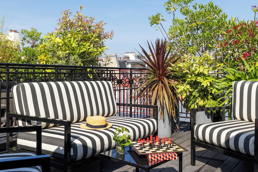 hotel felicien by elegancia