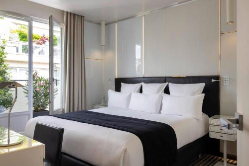 Hotel Felicien By Elegancia,Eiffel Tower>>Boulogne-Billancourt,4 star