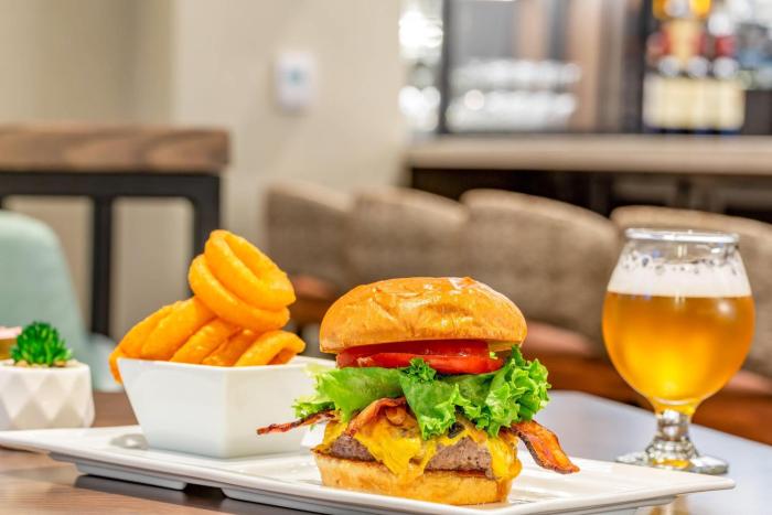 cambria hotel new haven university area