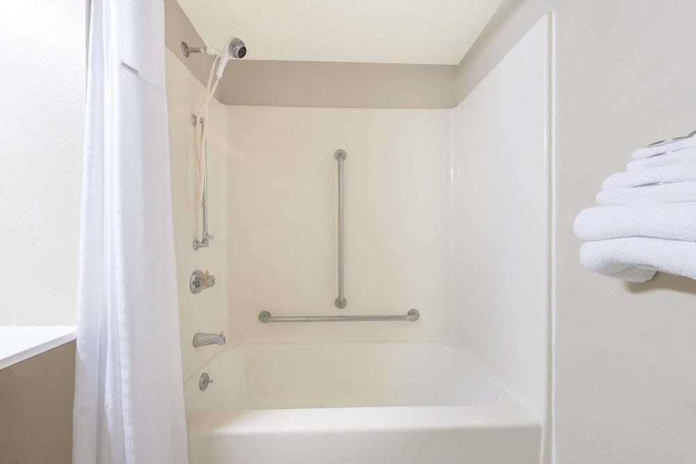 quality inn and suites