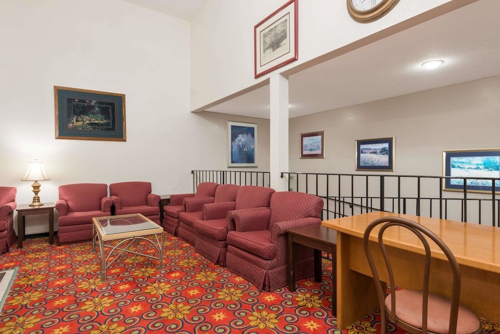 quality inn and suites