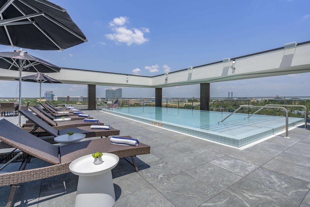 cambria hotel orlando universal blvd