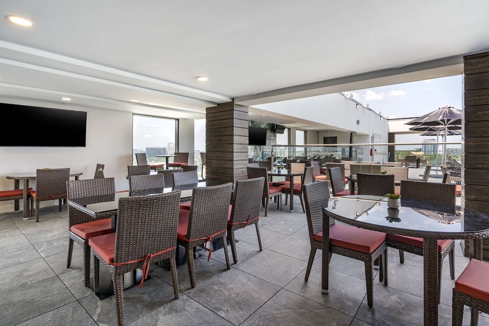 cambria hotel orlando universal blvd