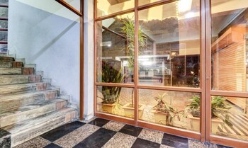 hotel rvees regency