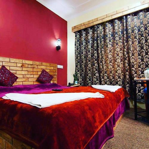 Hotel Kashmir Inn,Zakura,2 star
