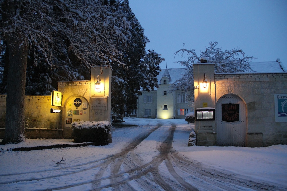 logis manoir de la giraudiere