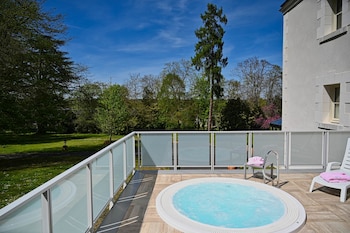 chateau de la rozelle