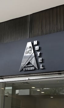 the avenue hotel
