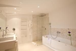 lhermitage hotel and spa