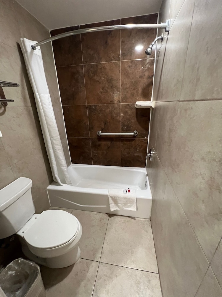 Super 8 Wyndham Mcallen Downtown- City Center-Plaza Mall-Airport,Hidalgo>>Granjeno,3 star