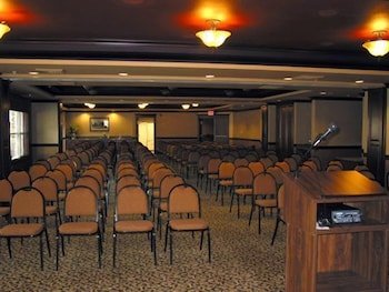 The Evergreen Hotel,Tamarack>>Mccall,4 star