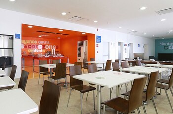 one queretaro aeropuerto hotel