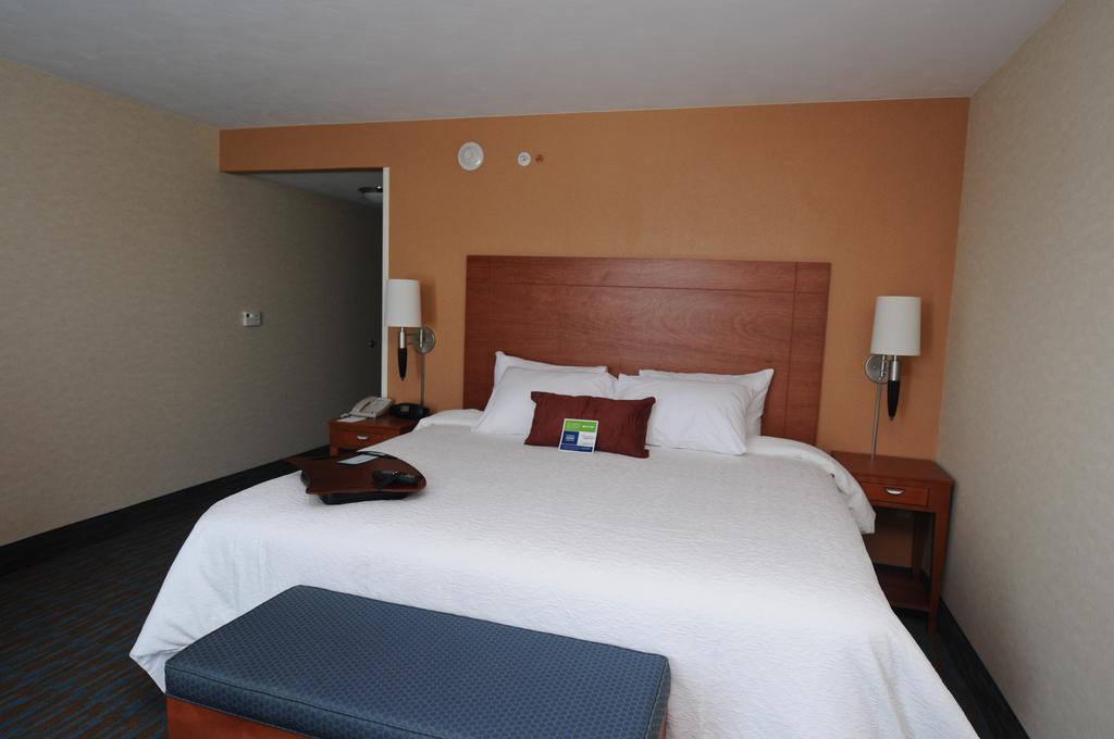 hampton inn by hilton queretaro tecnologico